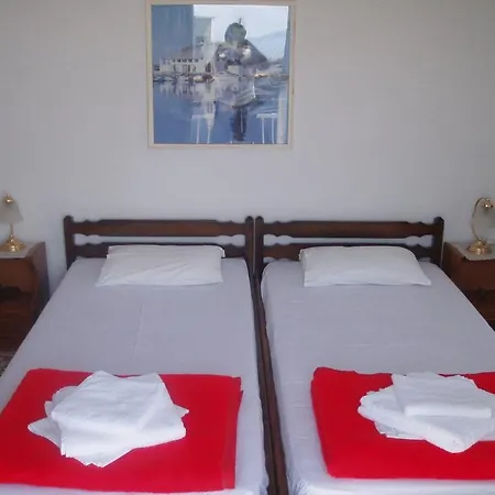 Rania House Apartment