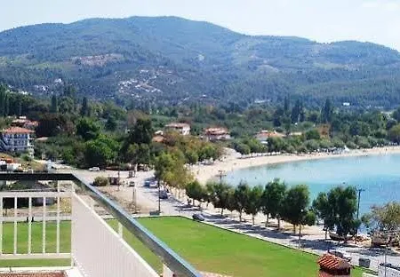 Apartment Rania House Neos Marmaras