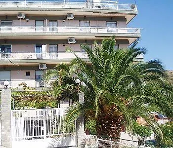 Rania House Apartmán Neos Marmaras